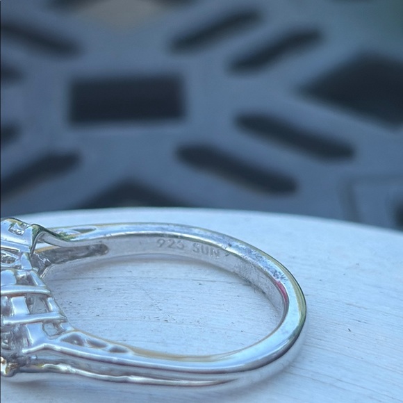 Genuine Natural 2.15 tcw Natural Blue & White Topaz Ring Sterling Silver Size 7 - Picture 10 of 14